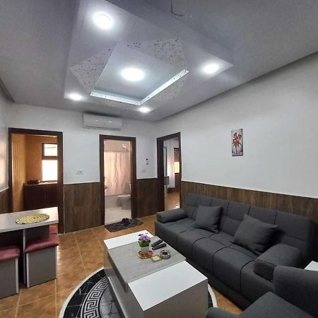 Al-Nujoom Hotel Suites Amman Luaran gambar