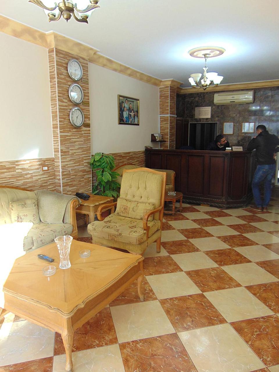 Al-Nujoom Hotel Suites Amman Luaran gambar